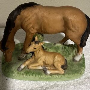Mare Foal Figurine Homco Porcelain #1442 Horse Colt